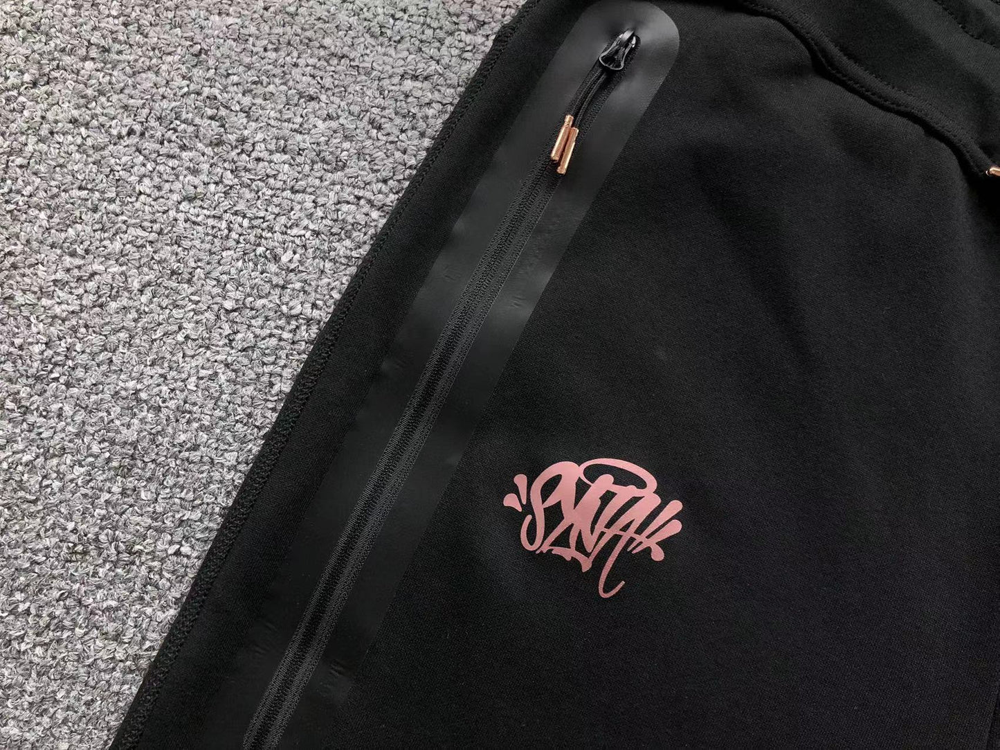 Calça Tech Fleece Nike x Syna