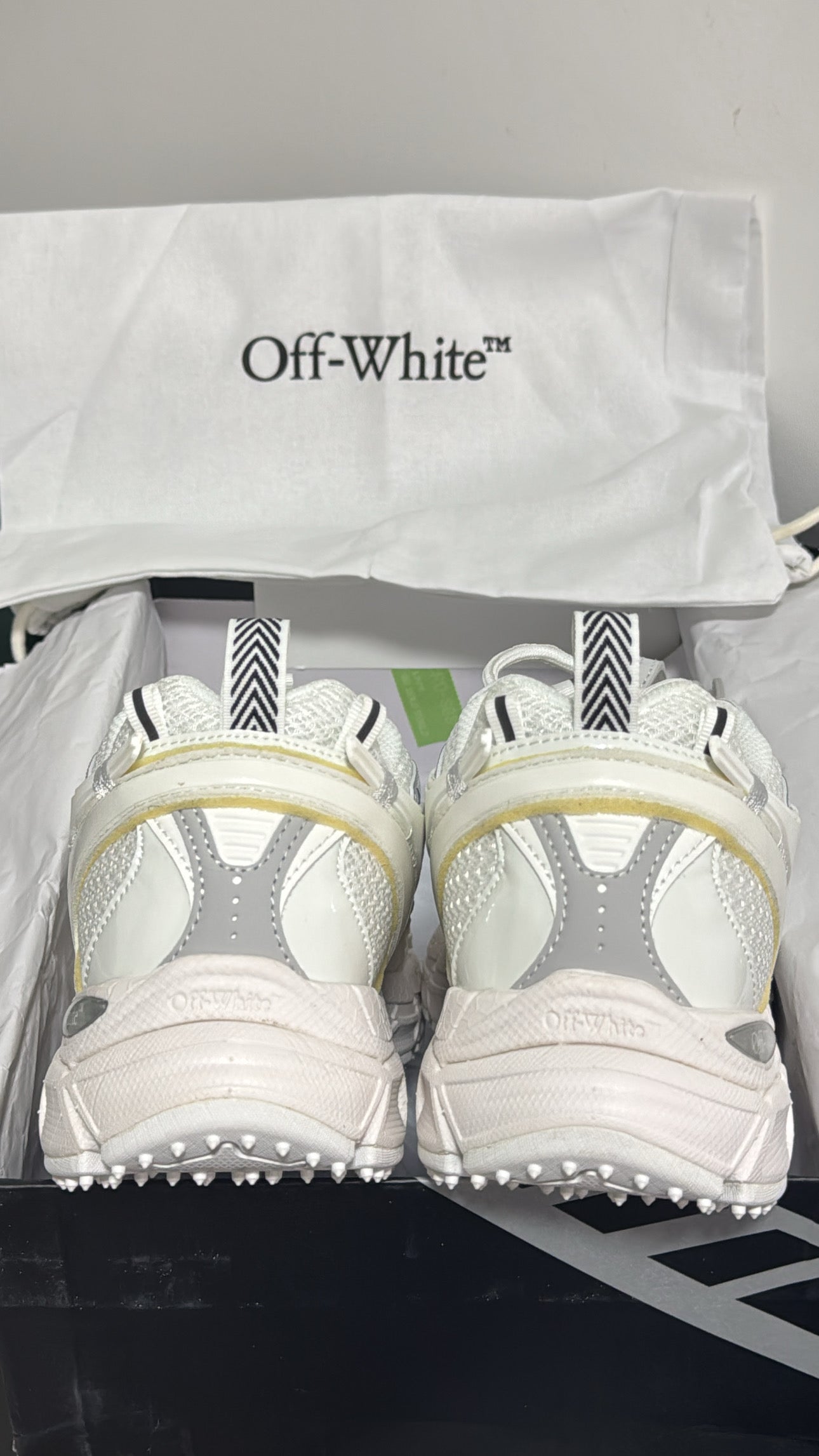 Pronta entrega - Off-White Be Right Back White