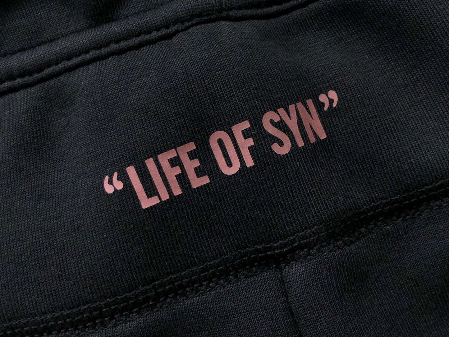Conjunto Tech Fleece Nike x Syna World