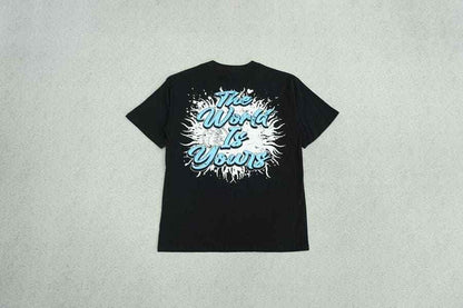 Camiseta Hellstar The World Is Yours