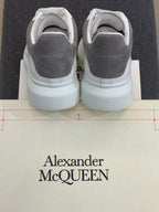 Tênis Alexander McQueen Oversized White and Grey