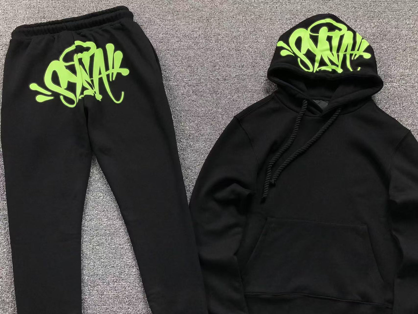Conjunto Synaworld Logo Black Green