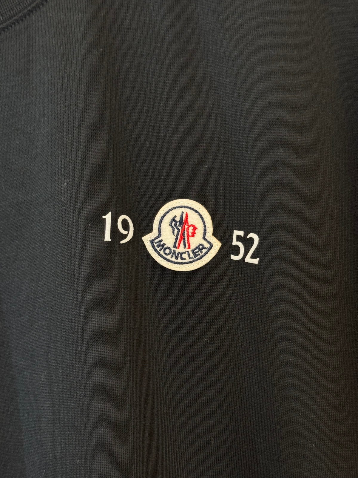 Camiseta Moncler Logo 1952