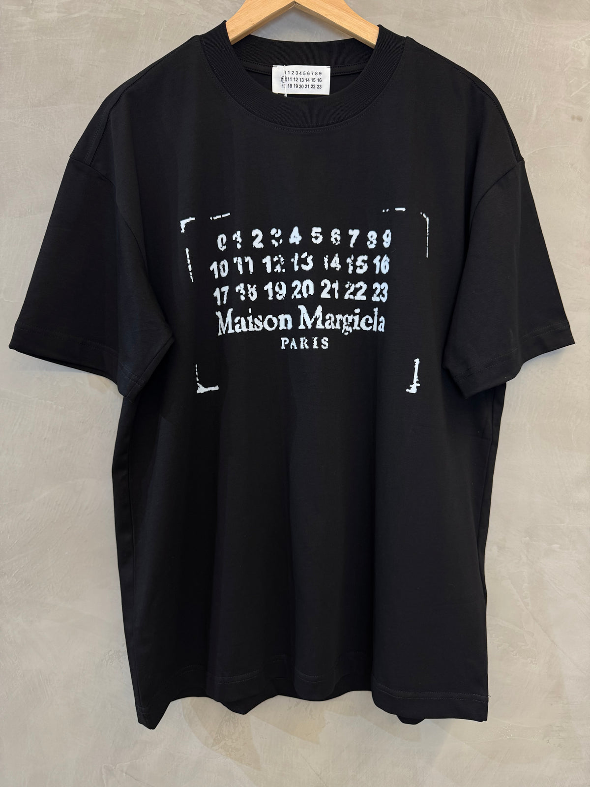 Camiseta Maison Margiela Numbers Logo Black