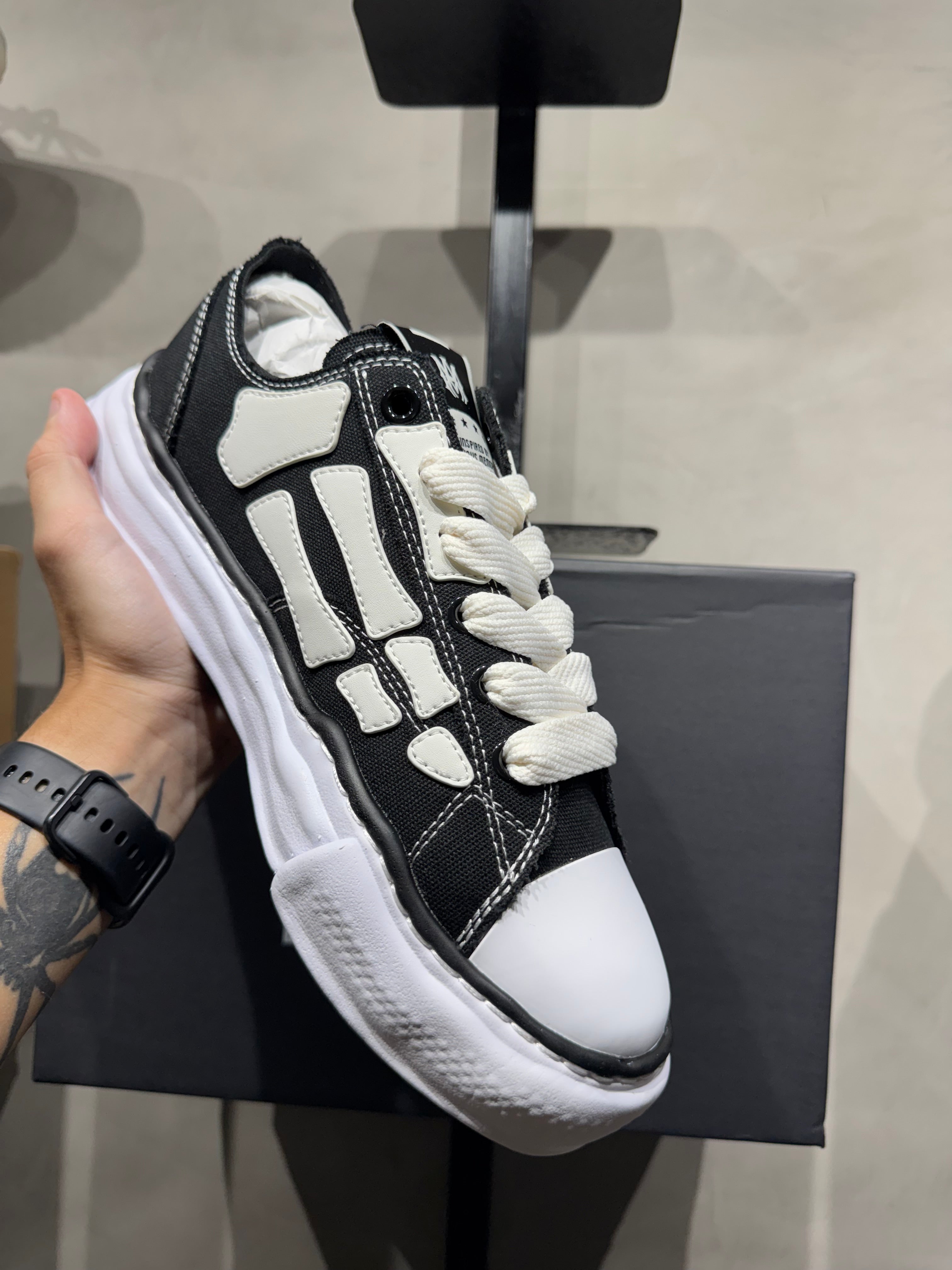 Tênis Amiri x Maison Mihara Yasuhiro