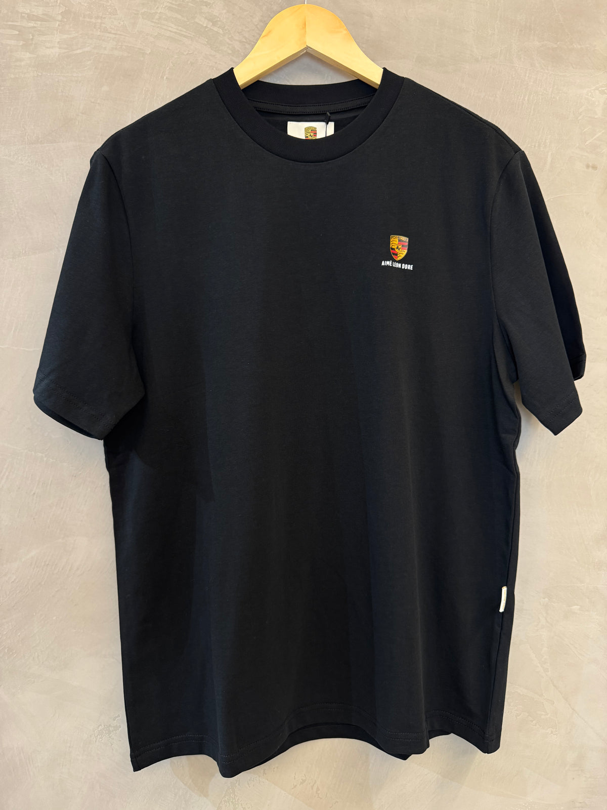 Camiseta Aimé Leon Dore X Porsche Fleet Black