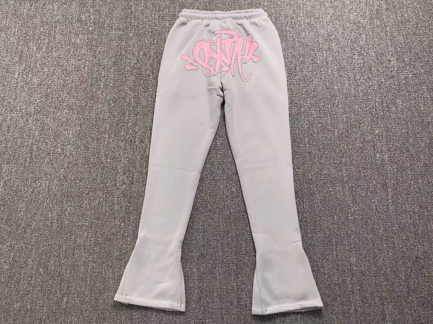 Conjunto Synaworld Logo Cinza