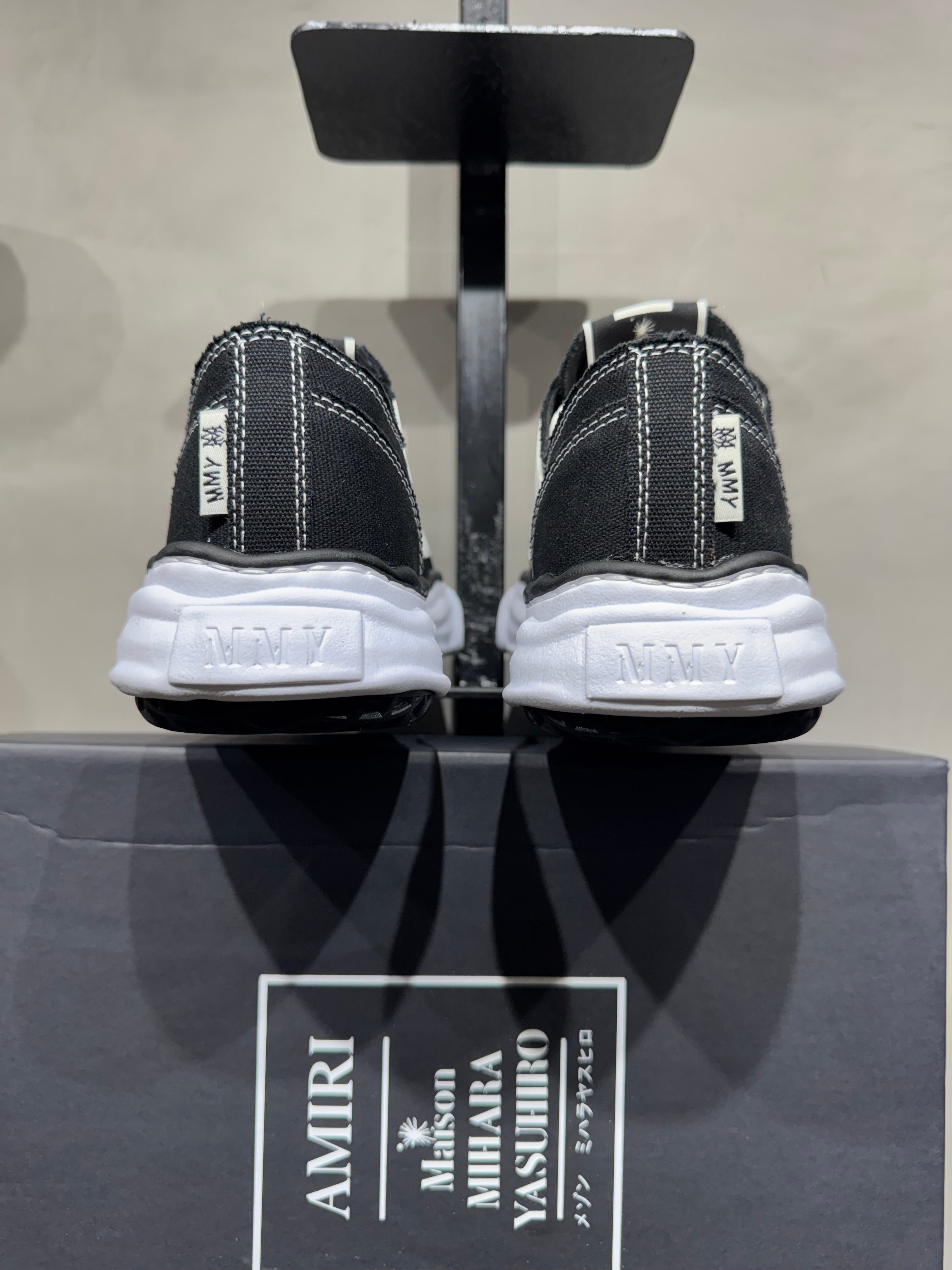 Tênis Amiri x Maison Mihara Yasuhiro