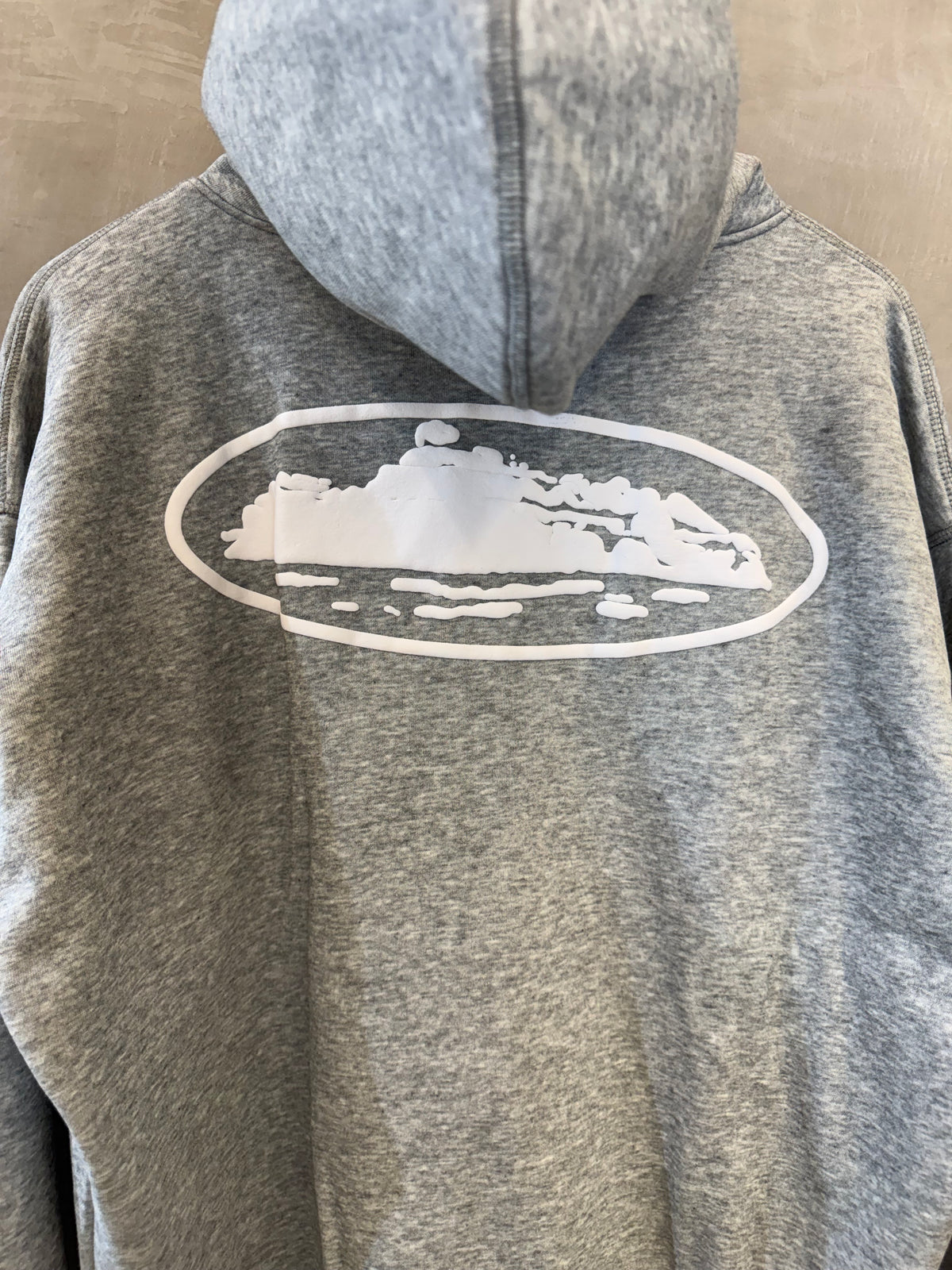 Casaco Corteiz Island Puff Print Zip Grey