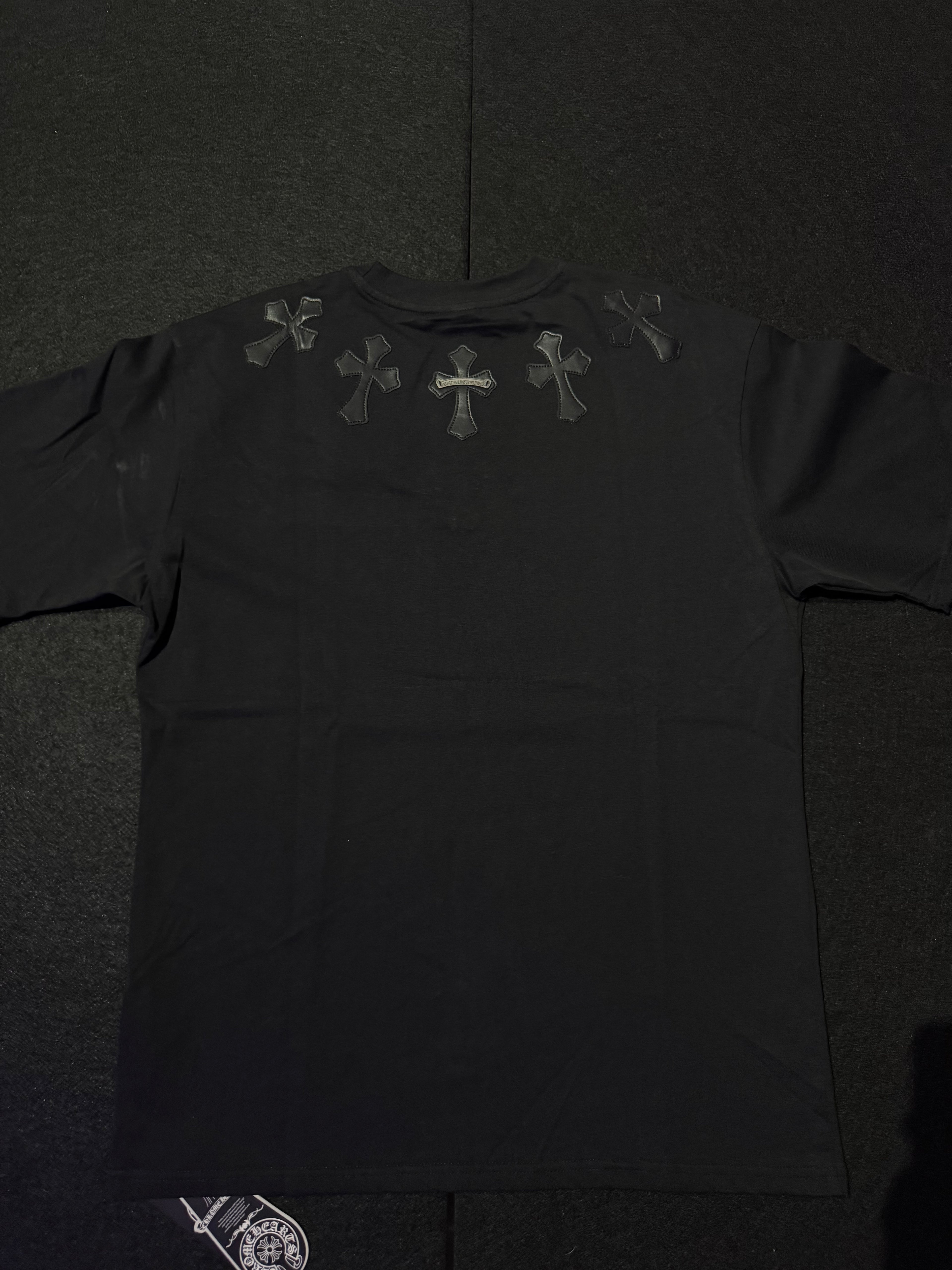 CAMISETA CHROME HEARTS METAL CROSS BLACK
