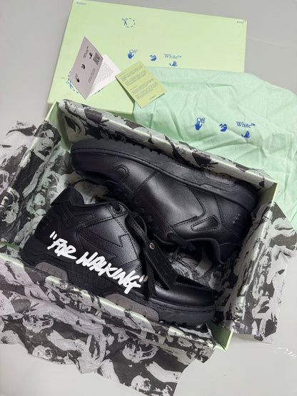 PRONTA ENTREGA - OFF-WHITE OUT OF OFFICE “BLACK WHITE”