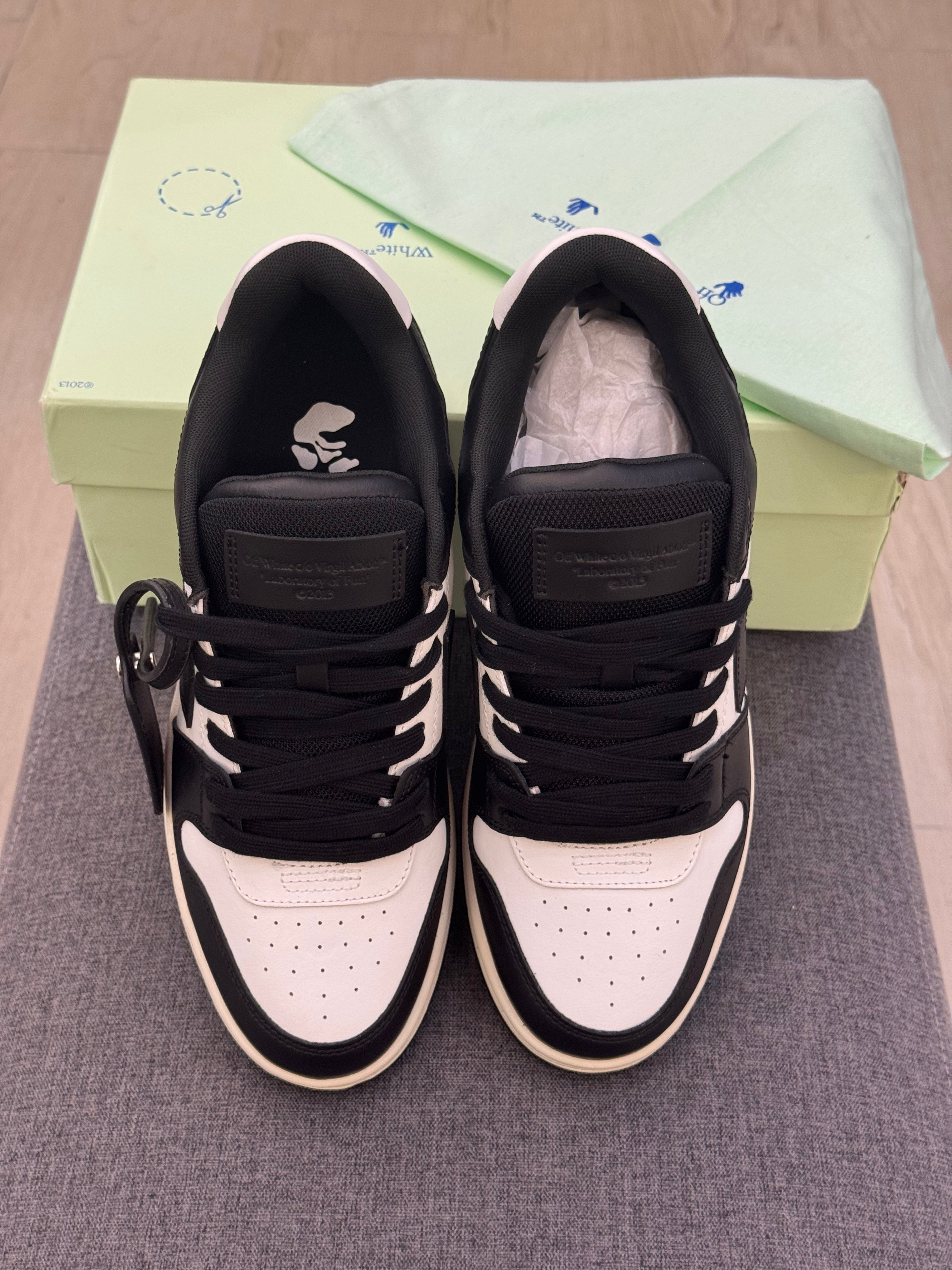 Tênis Off-White Out Of Office Black and White