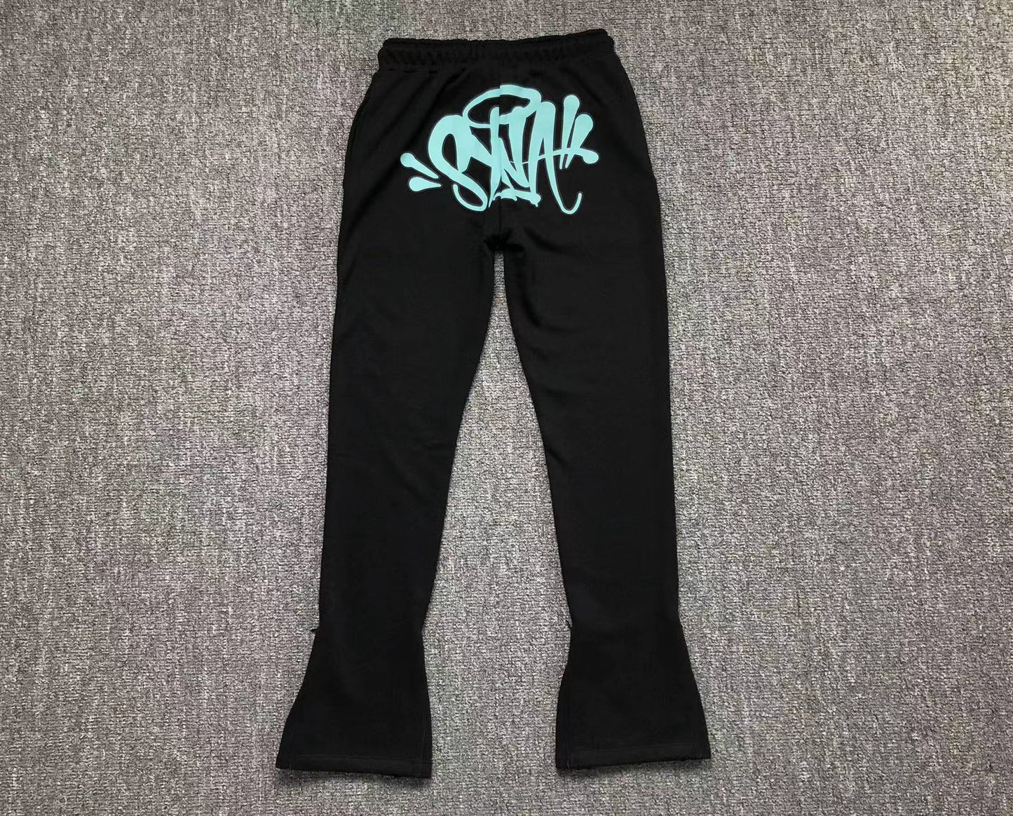 Conjunto Synaworld Logo Preto/Azul